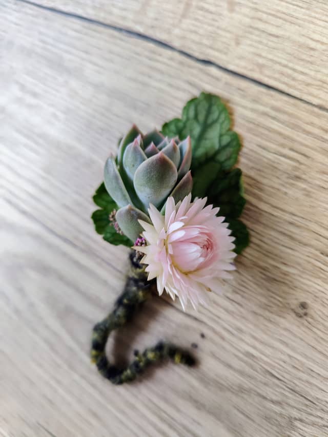 Corsage